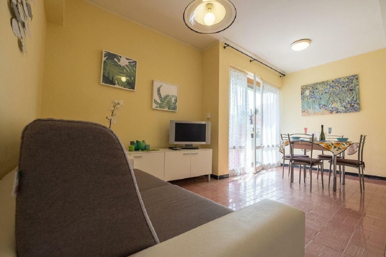 Mae'S Apartment Monterosso al Mare Eksteriør bilde